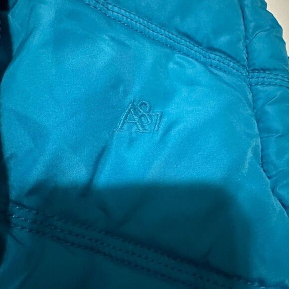 Aeropostale ocean blue quilted women’s sleeveless vest - Picture 3 of 8